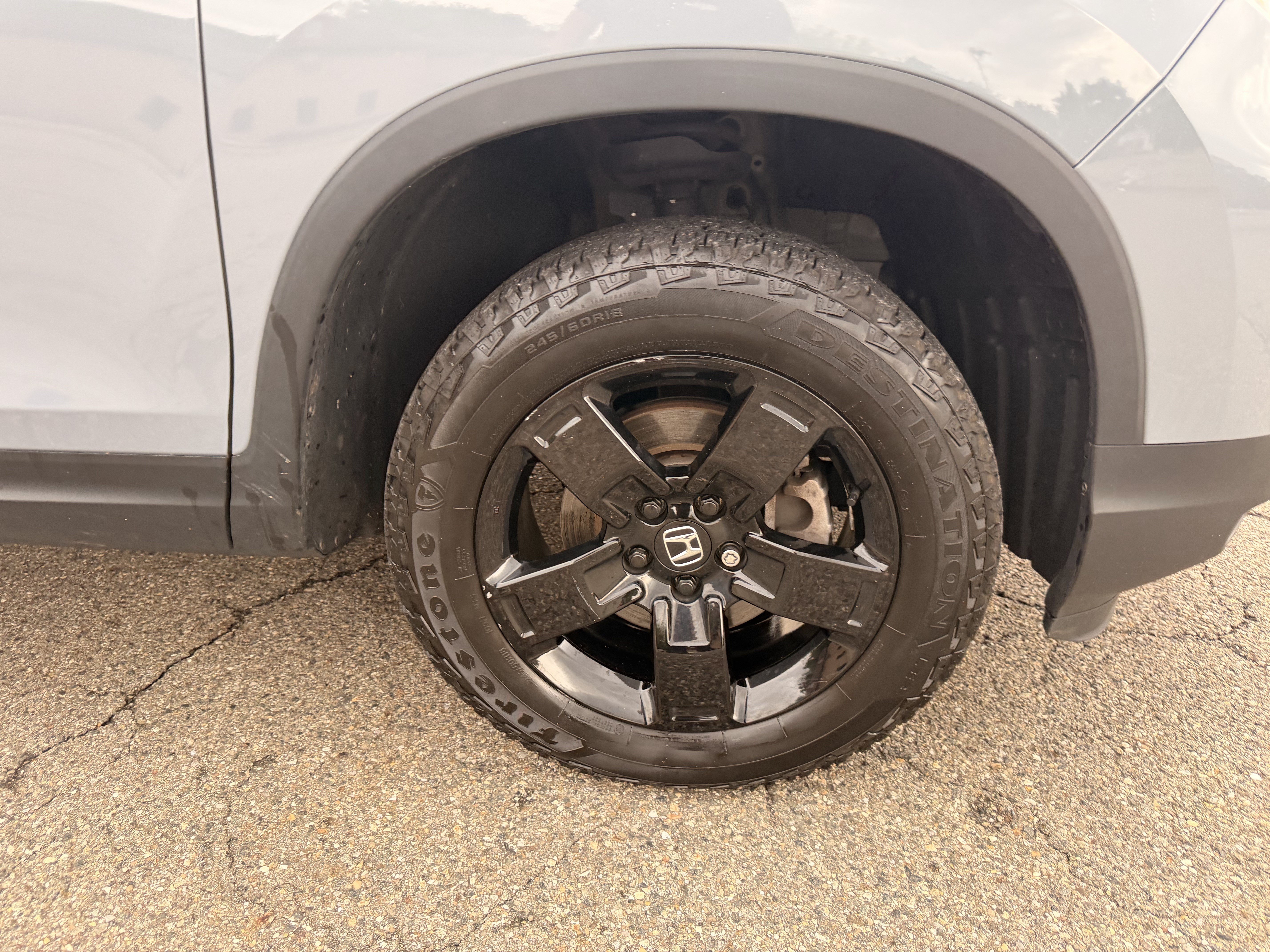Used 2025 Honda Ridgeline Black Edition image 9