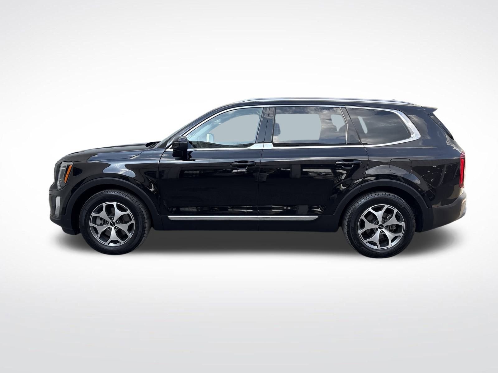 Used 2022 Kia Telluride EX w/ Towing Package image 2