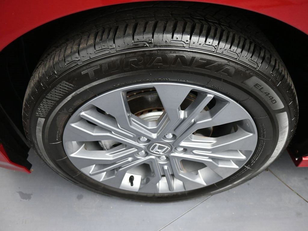 Certified 2025 Honda Odyssey Touring image 14