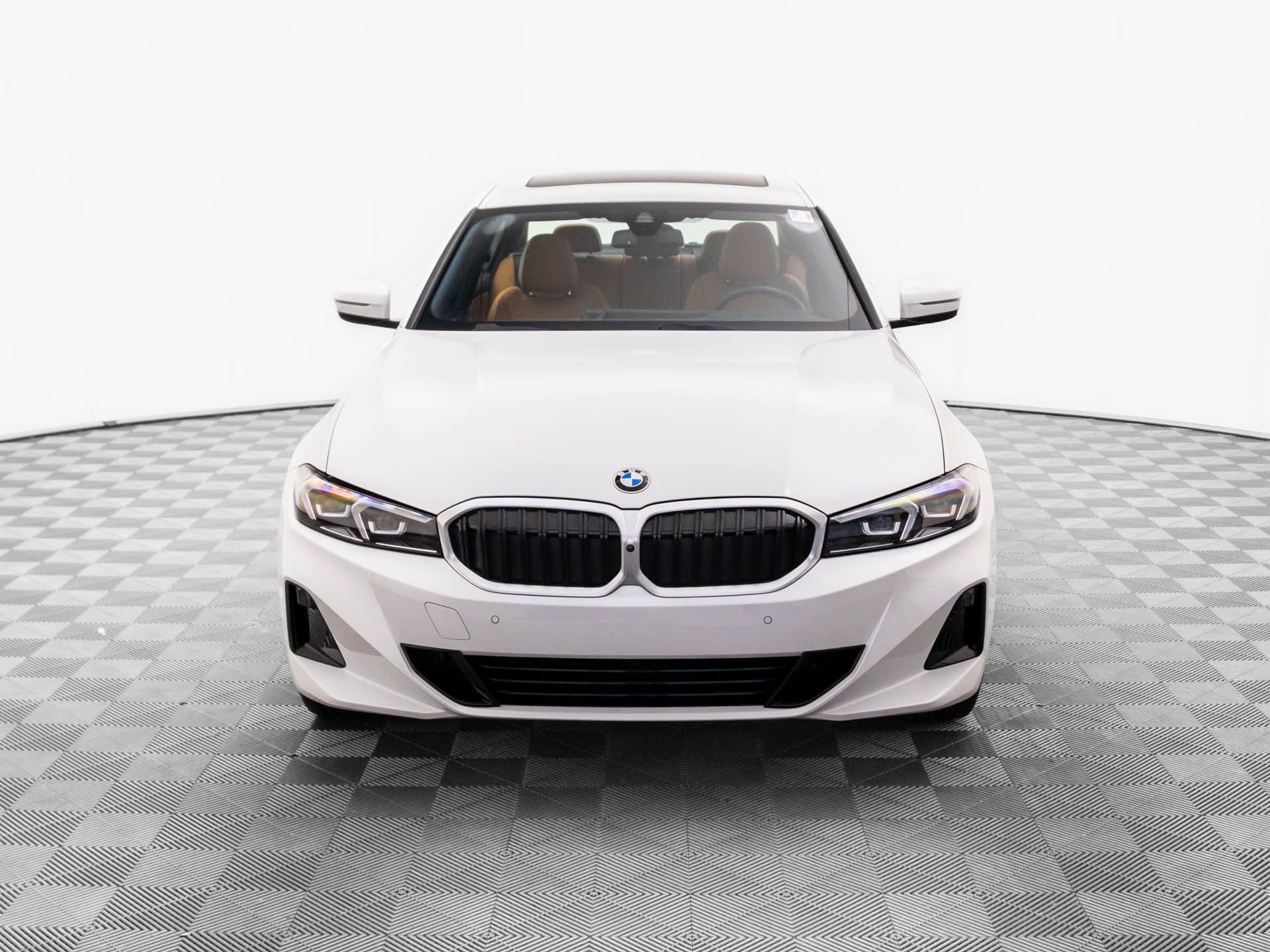 Certified 2024 BMW 330i xDrive Sedan image 8