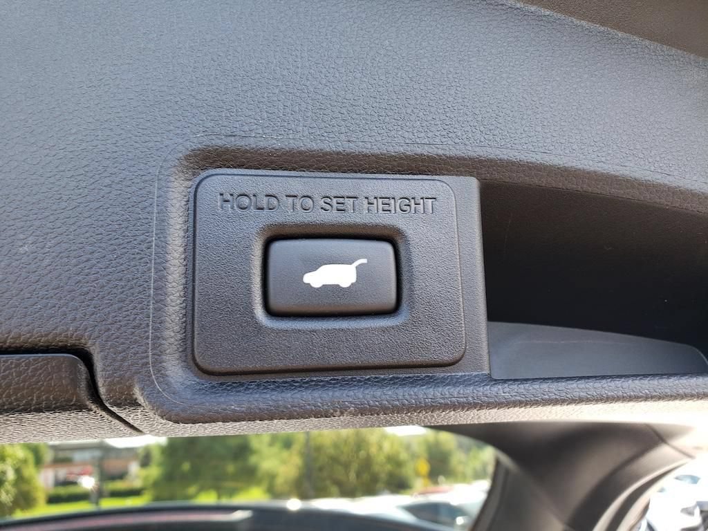Certified 2023 Acura RDX w/ Advance Package AWD/4WD image 9