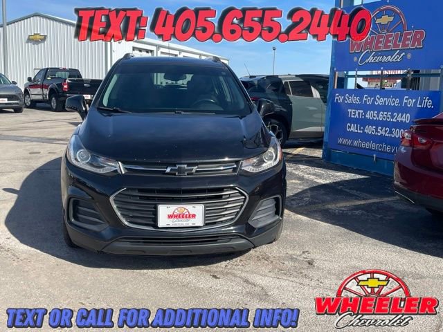 Used 2022 Chevrolet Trax LT w/ Midnight Edition image 4