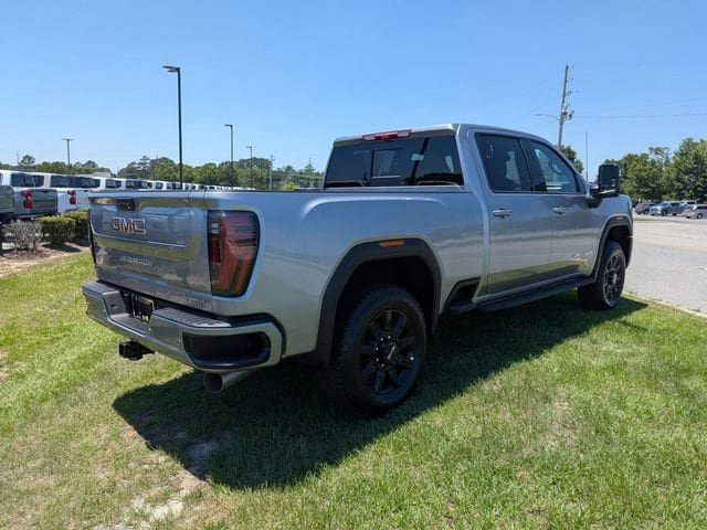 New 2026 GMC Sierra 2500 AT4 w/ AT4 Premium Plus Package AWD/4WD image 3