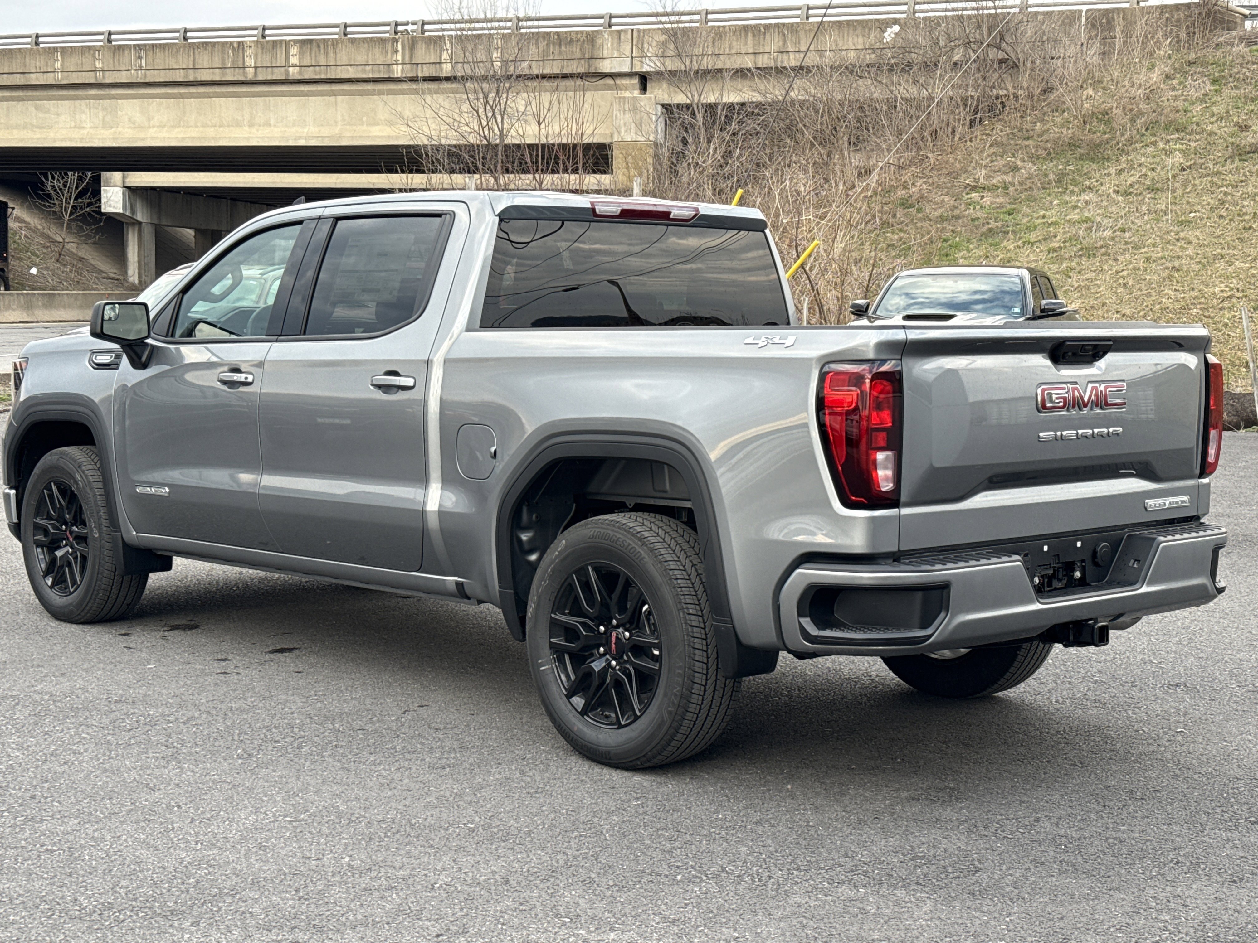 New 2026 GMC Sierra 1500 Elevation image 6
