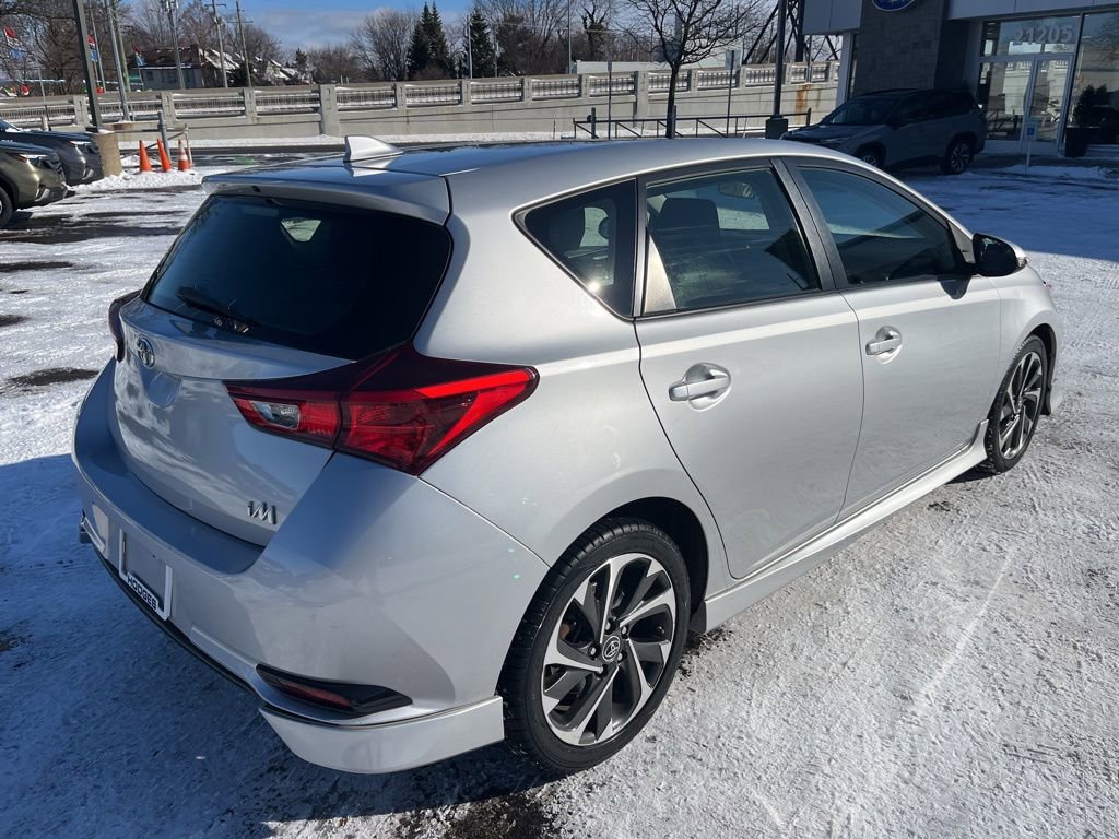 Used 2018 Toyota Corolla iM image 5