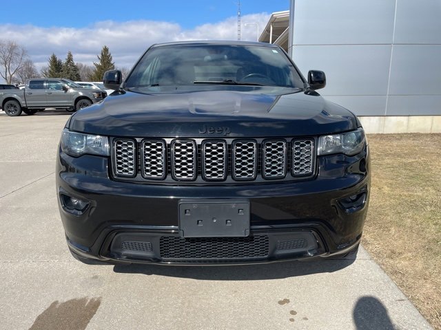 Used 2021 Jeep Grand Cherokee Laredo X image 6
