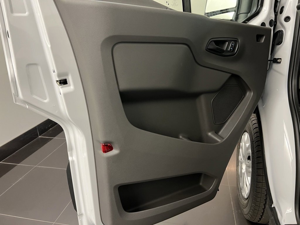 New 2026 Ford Transit 250 148 Medium Roof image 26