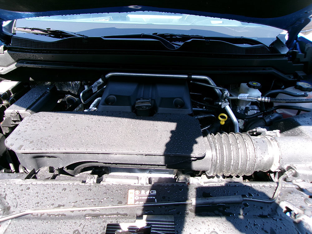 Used 2025 Chevrolet Colorado Trail Boss AWD/4WD image 9