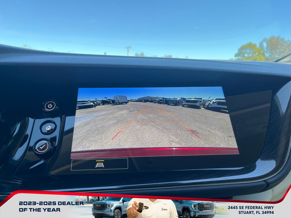 Used 2023 Buick Envision Essence image 31