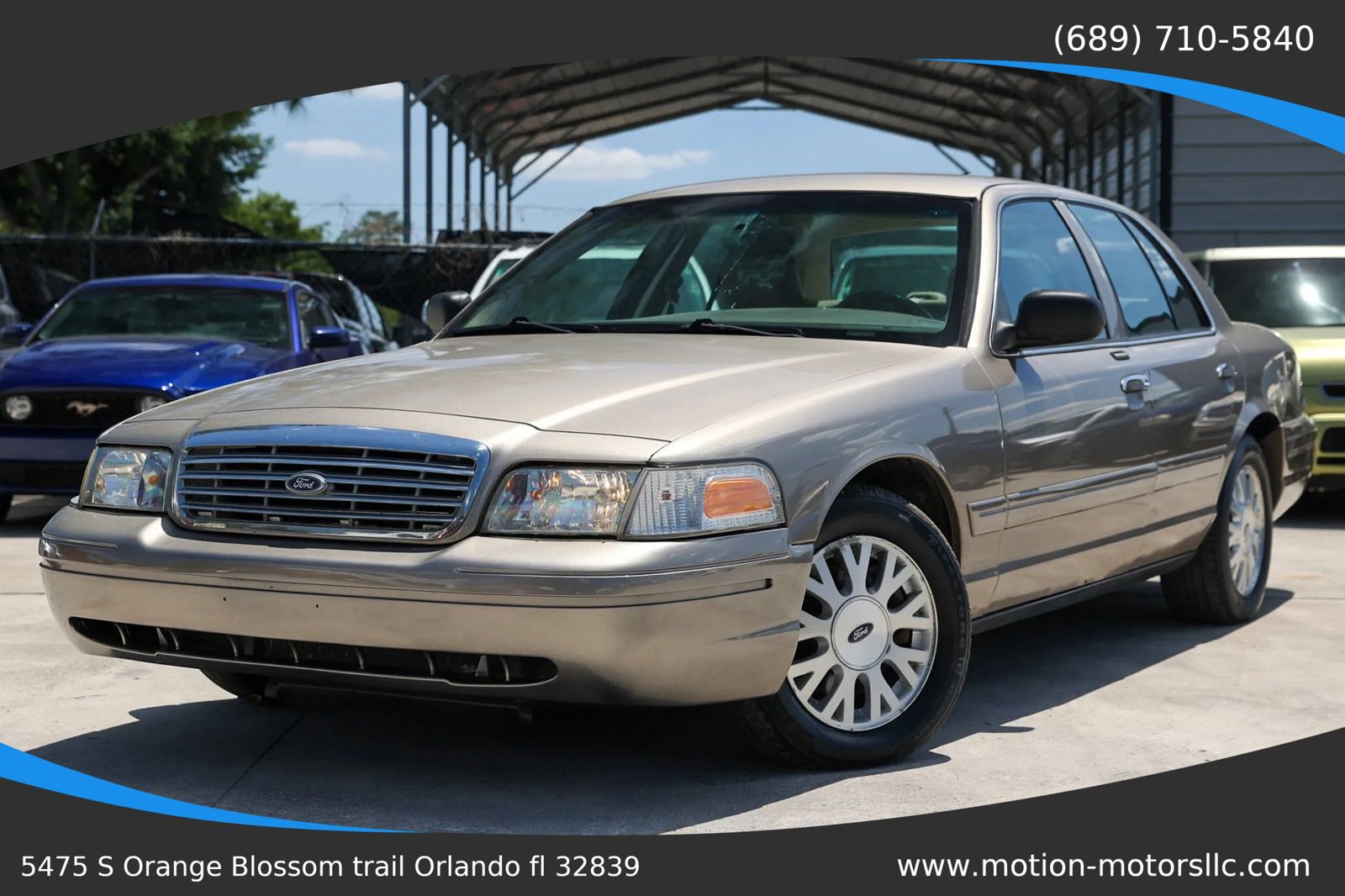 Used 2004 Ford Crown Victoria LX RWD image 1