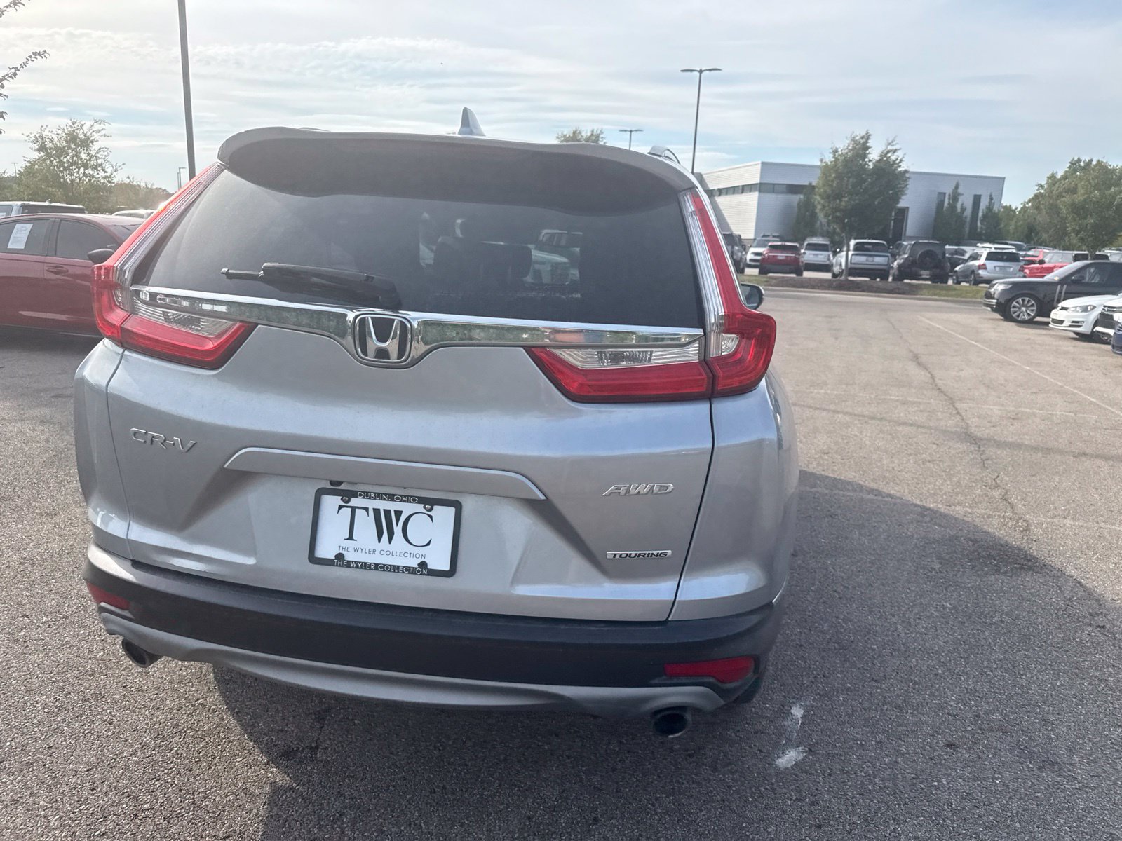 Used 2018 Honda CR-V Touring image 6