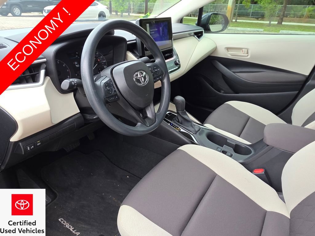 Certified 2025 Toyota Corolla LE FWD image 25