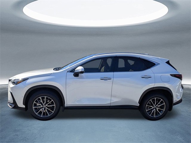Used 2025 Lexus NX 300h AWD w/ Luxury Package image 7