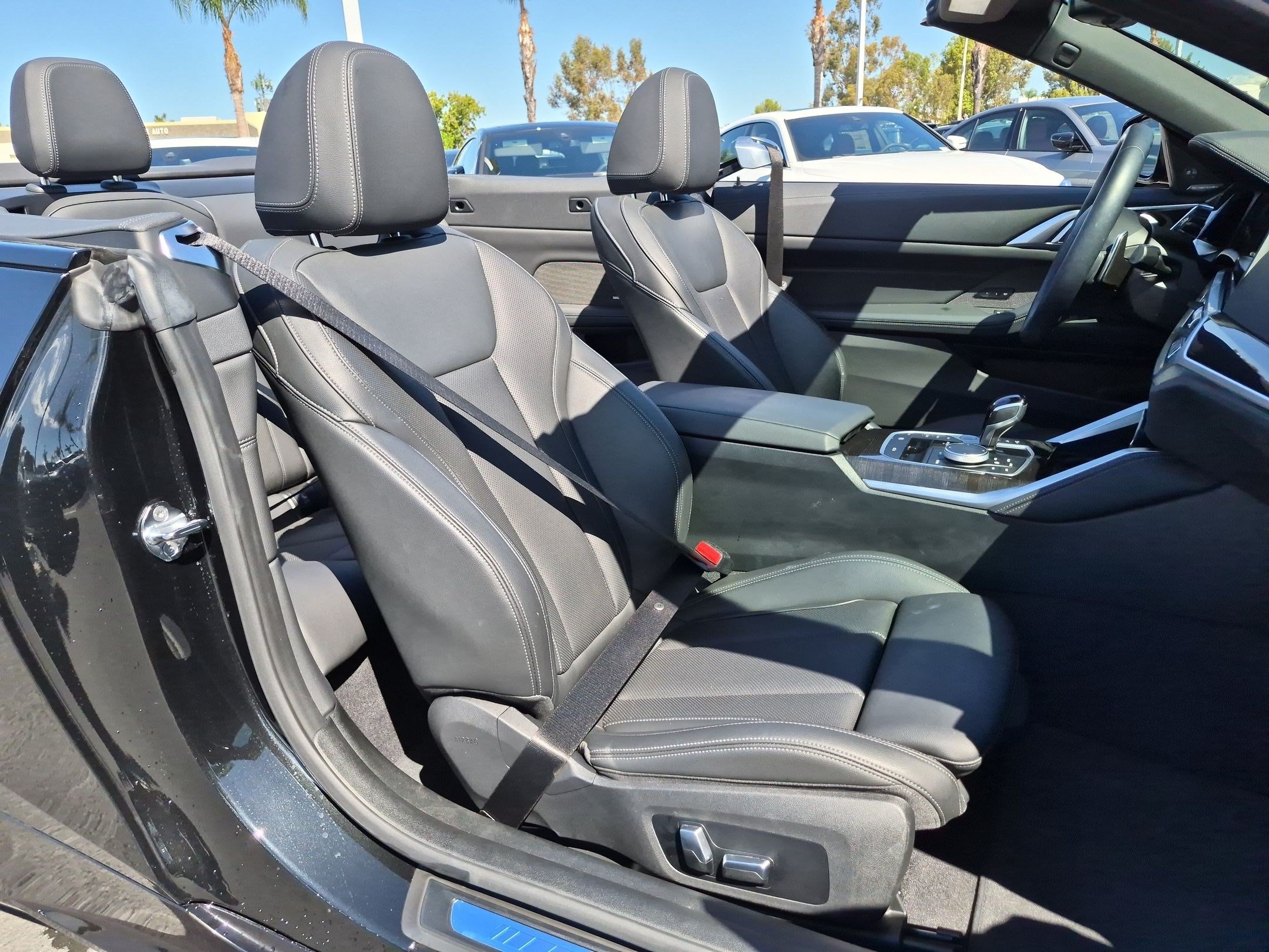 Certified 2023 BMW 430i Convertible w/ M Sport Package RWD image 31