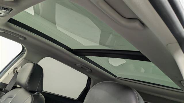 Used 2023 Kia Sorento S w/ Panoramic Sunroof Package FWD image 35