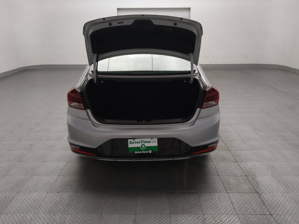 Used 2020 Hyundai Elantra SEL FWD image 29