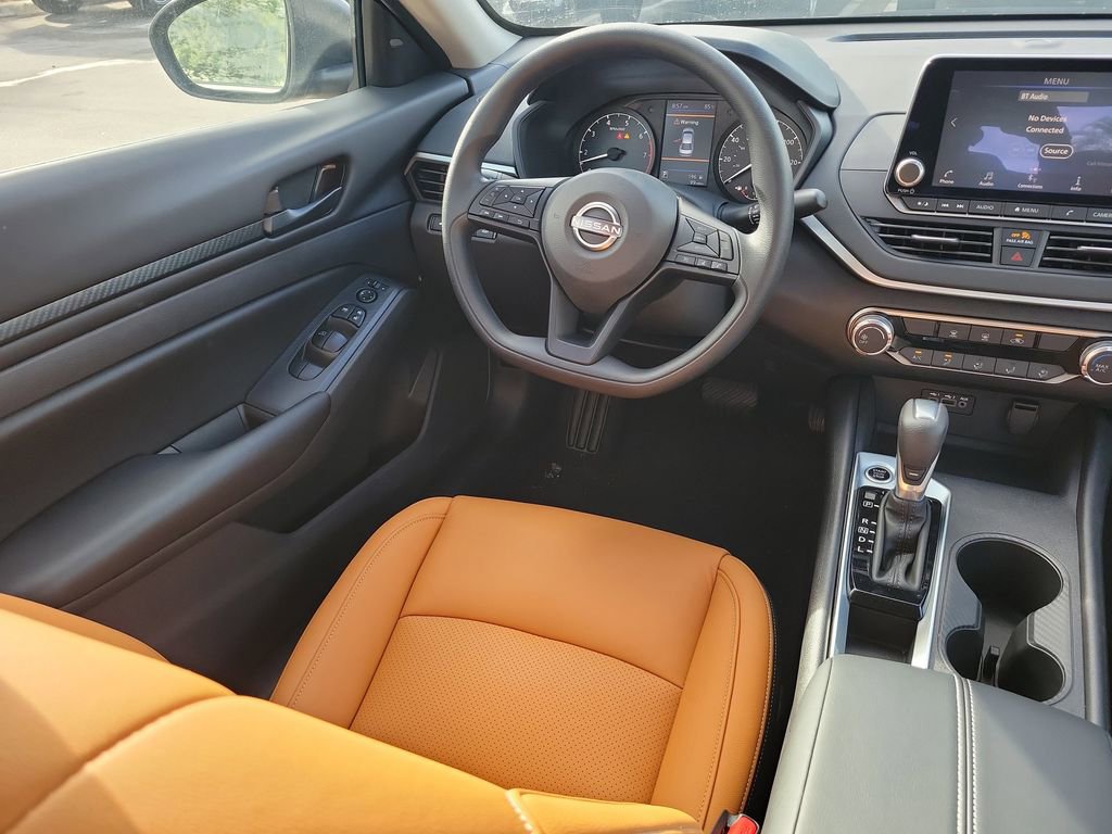 Certified 2025 Nissan Altima 2.5 S image 10