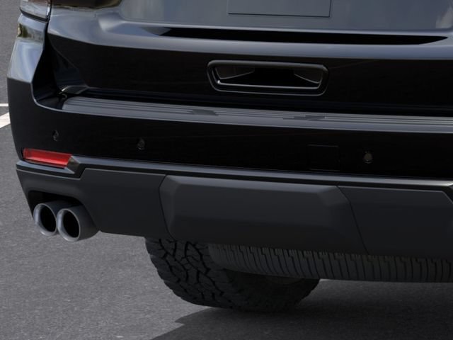 New 2026 Chevrolet Suburban Z71 w/ Z71 Off-Road Package AWD/4WD image 14