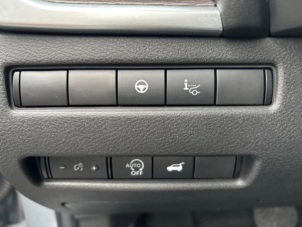 Used 2024 Nissan Rogue Platinum w/ Platinum Premium Package image 29