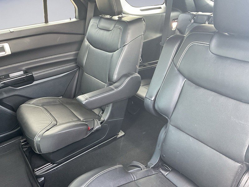Used 2024 Ford Explorer ST w/ Equipment Group 401A AWD/4WD image 9