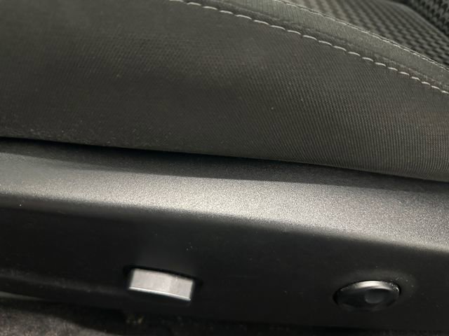 Used 2018 Dodge Challenger R/T w/ Sound Group RWD image 20