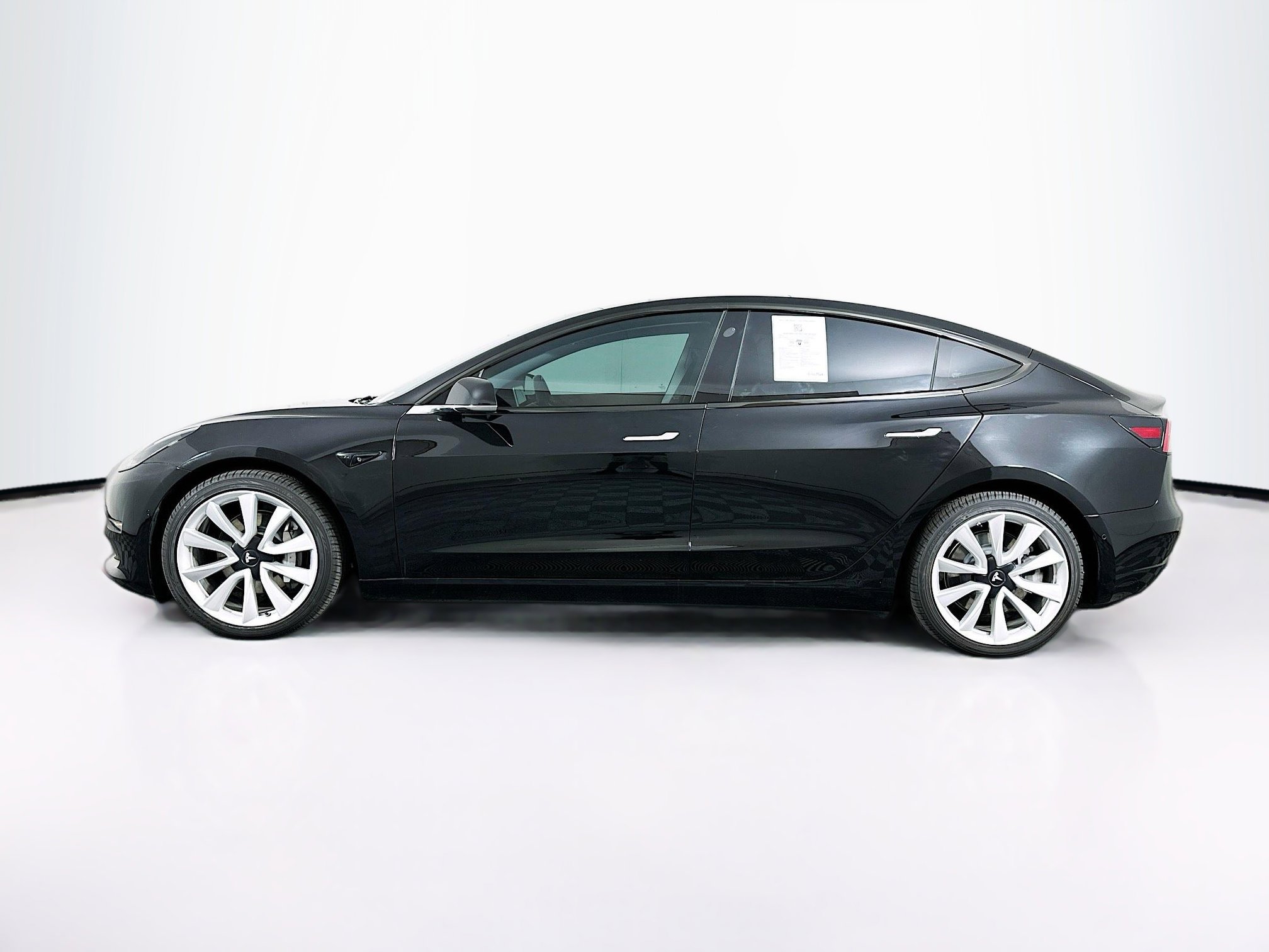 Used 2018 Tesla Model 3 Long Range AWD/4WD image 4