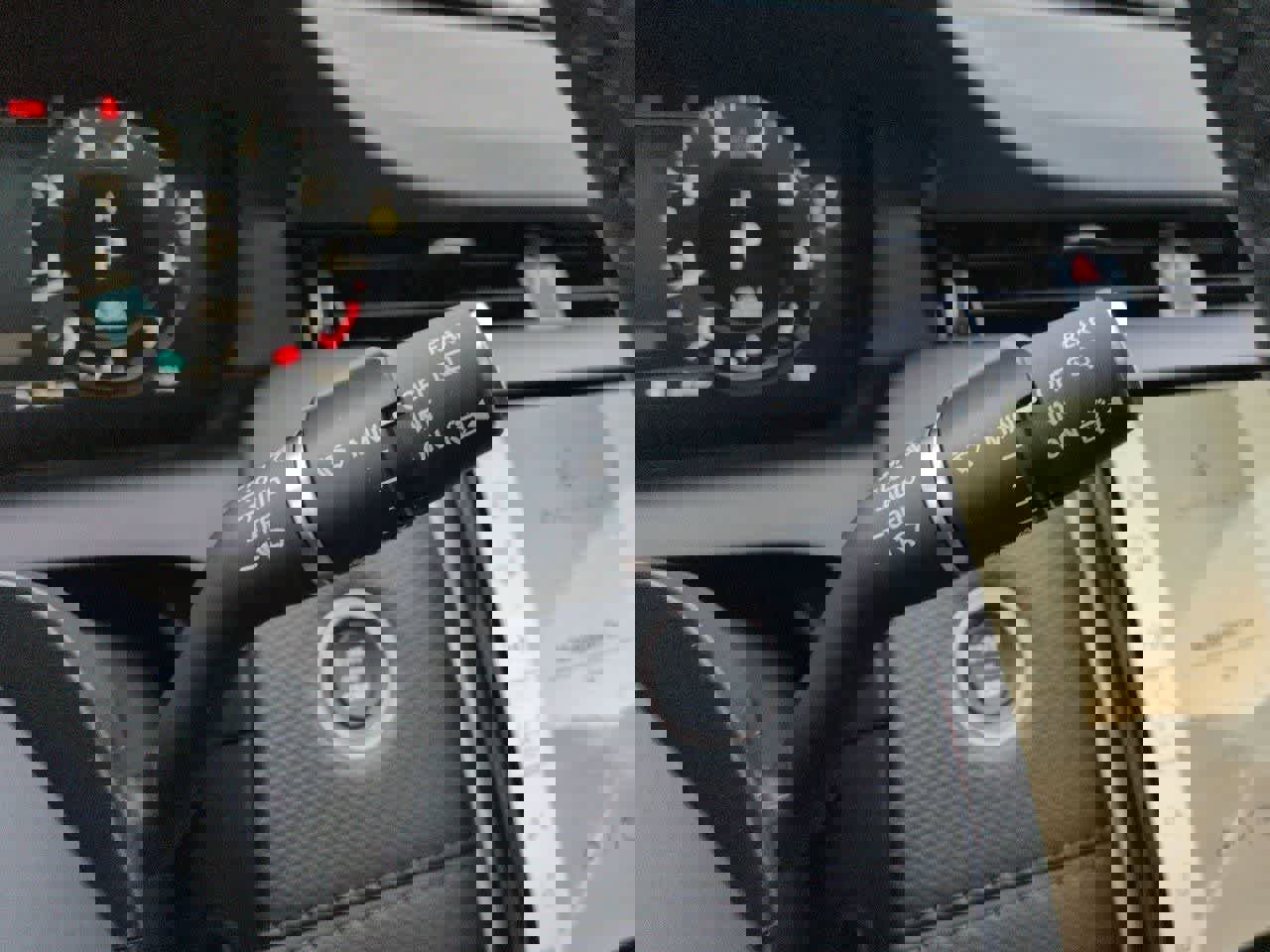 New 2026 Land Rover Discovery Sport Landmark image 24