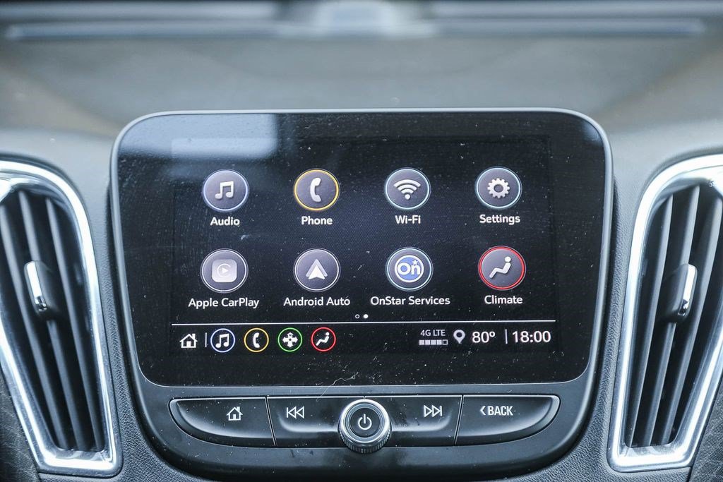 Used 2021 Chevrolet Malibu LT FWD image 13