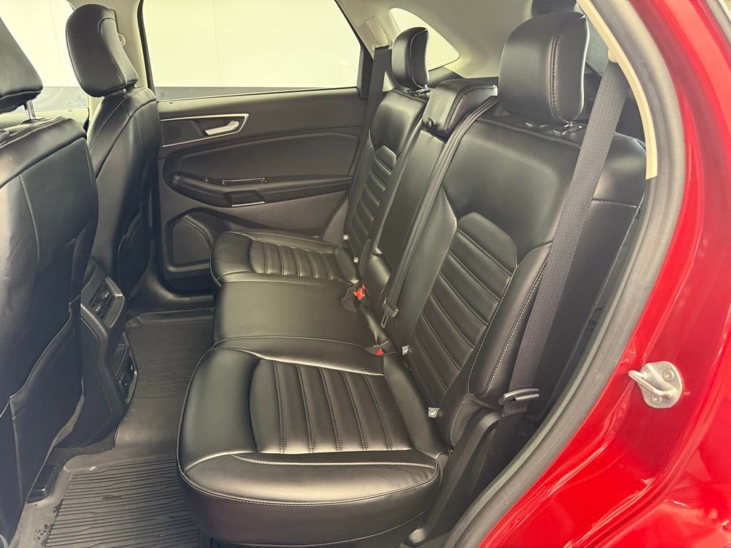 Used 2020 Ford Edge SEL w/ Convenience Package image 45