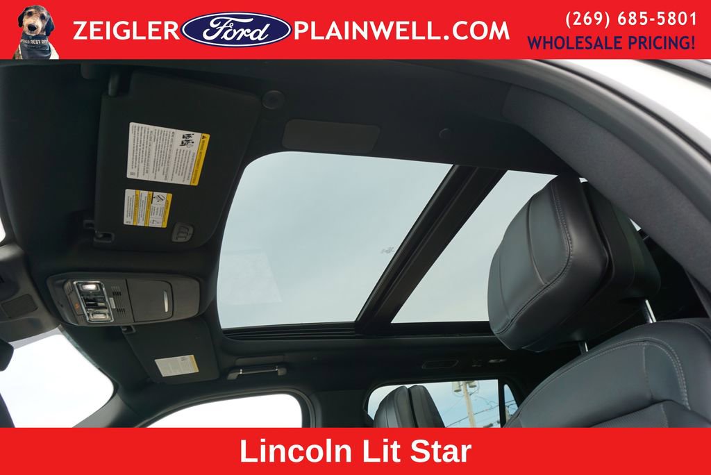 Used 2025 Lincoln Navigator Reserve w/ Jet Appearance Package image 20