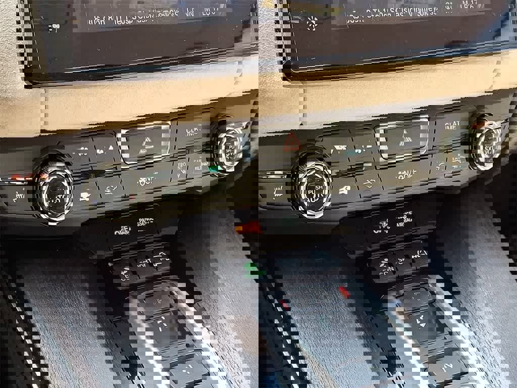 Used 2018 Honda Clarity Touring image 14