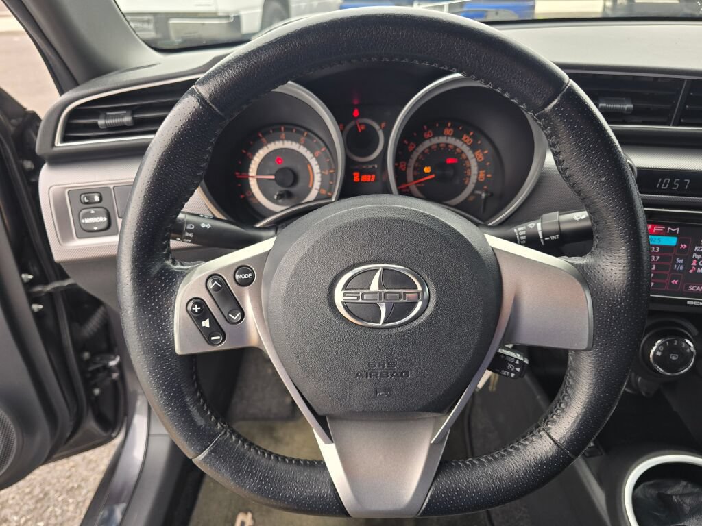 Used 2015 Scion tC FWD image 19