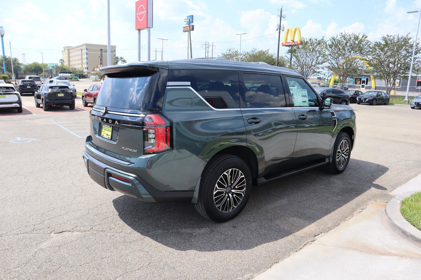 New 2026 Nissan Armada Platinum w/ Convenience Package image 9