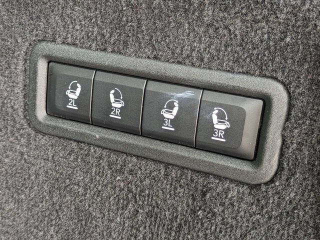 Used 2024 Jeep Grand Wagoneer L Series II w/ Quick Order Packagew 28T AWD/4WD image 14