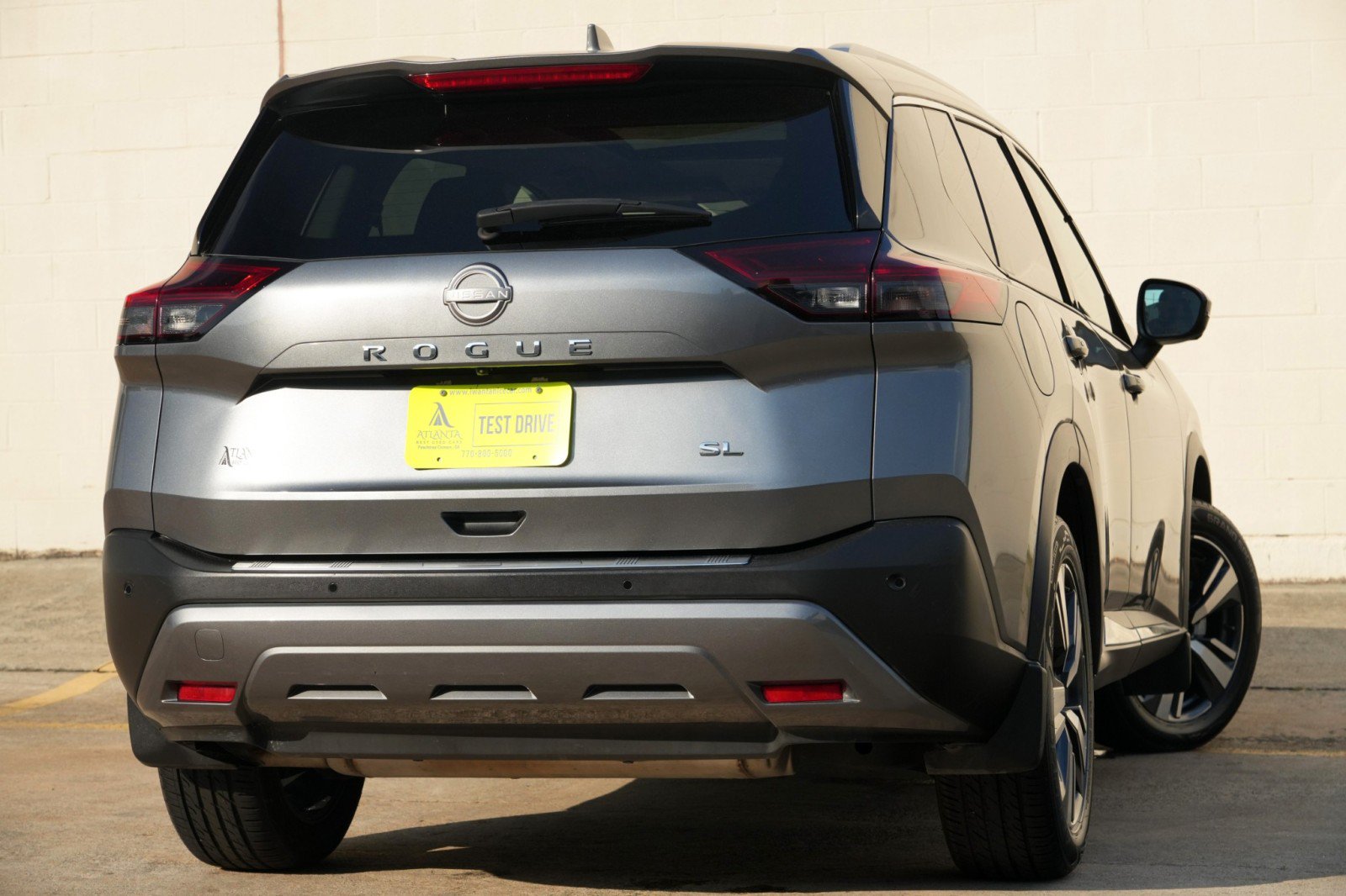Used 2022 Nissan Rogue SL FWD image 4
