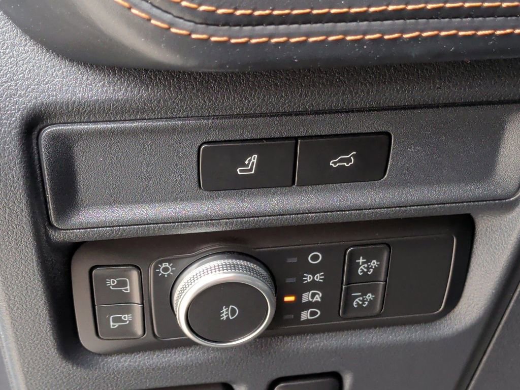 Used 2022 Ford Expedition Platinum RWD image 16