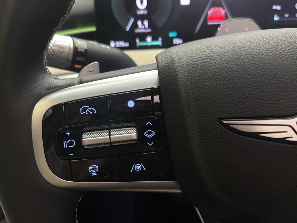 Certified 2026 Genesis GV70 2.5T Select AWD/4WD image 23