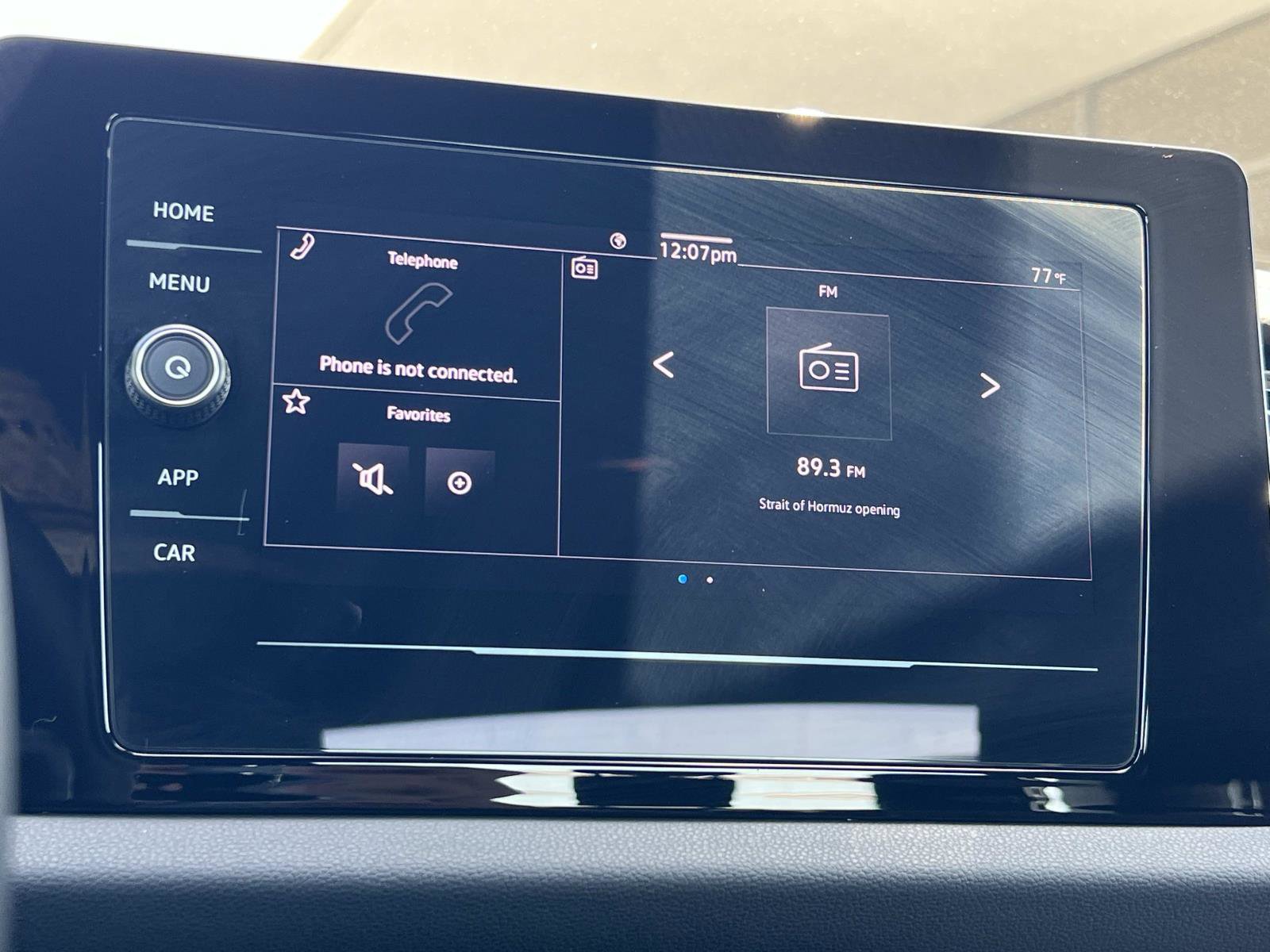 Used 2025 Volkswagen Jetta Sport image 12