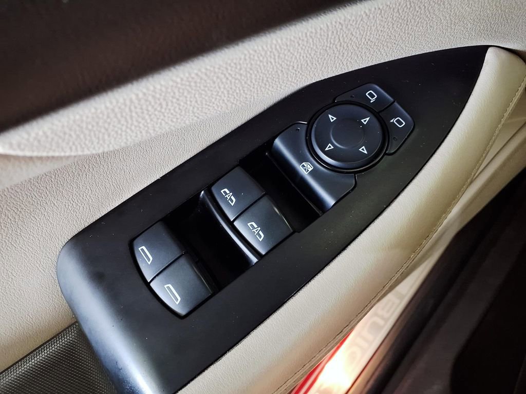 Used 2017 Buick LaCrosse Preferred image 25