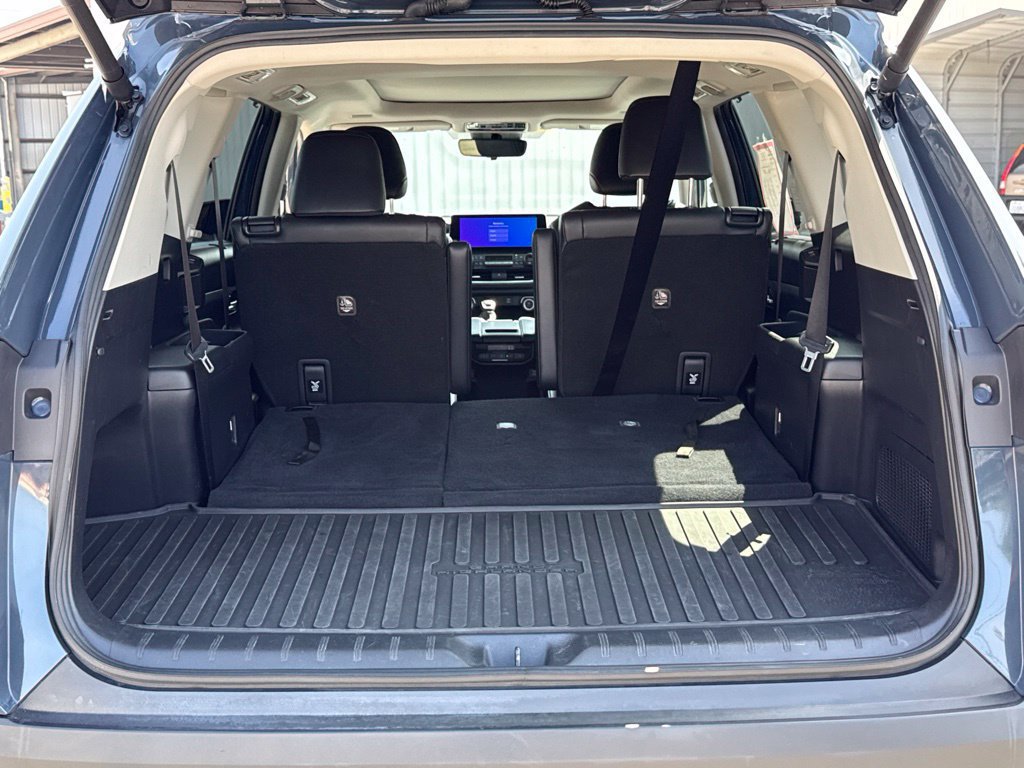 Certified 2024 Toyota Grand Highlander FWD image 16