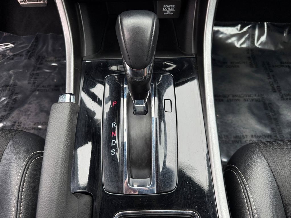 Used 2016 Honda Accord Sport image 17
