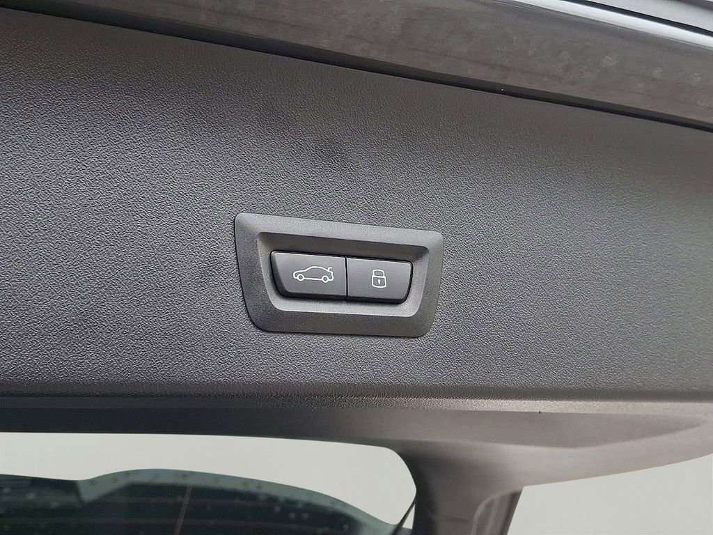 Used 2025 BMW X3 xDrive30i image 28