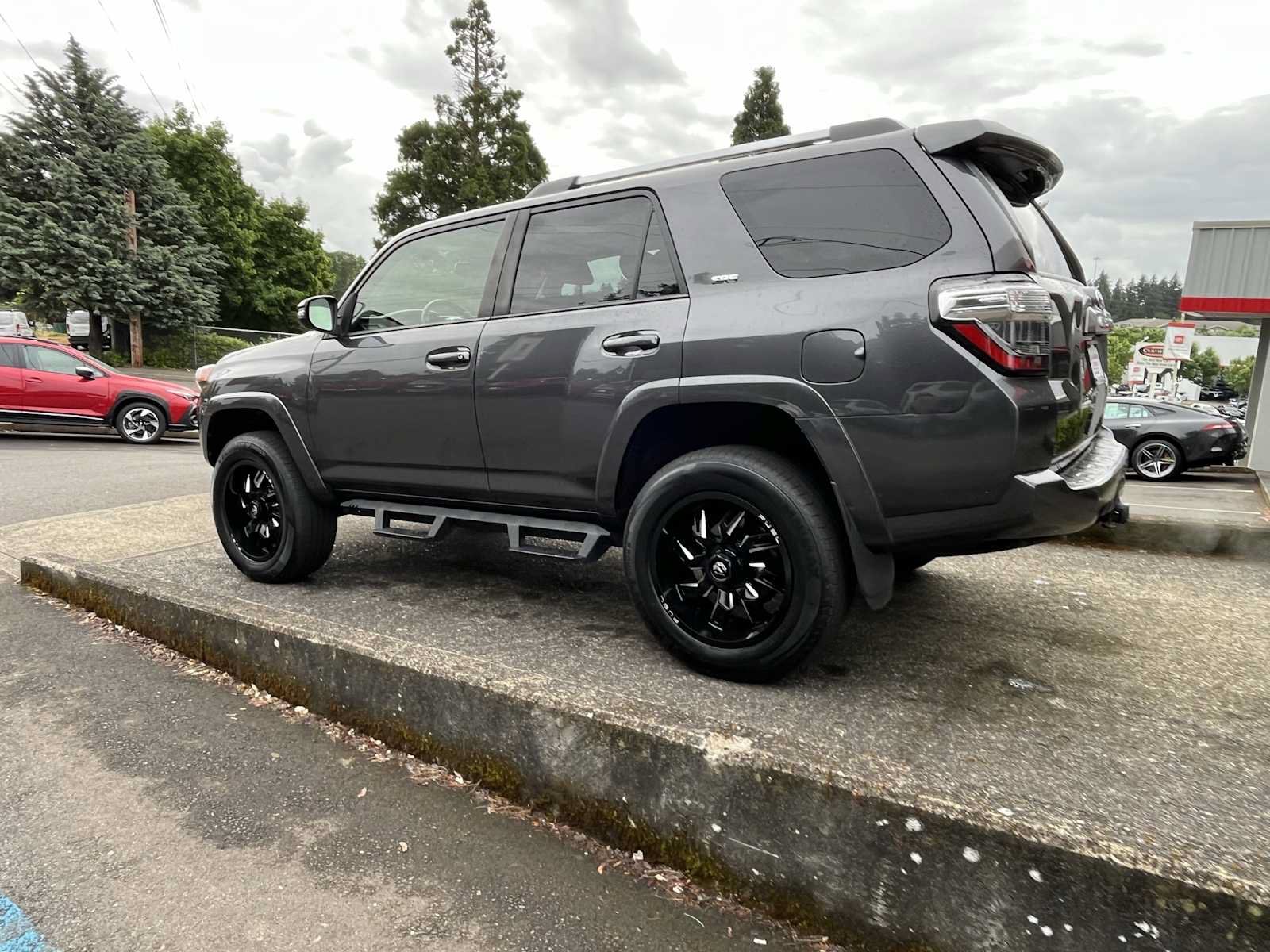 Certified 2021 Toyota 4Runner SR5 Premium w/ Moonroof Package AWD/4WD image 5