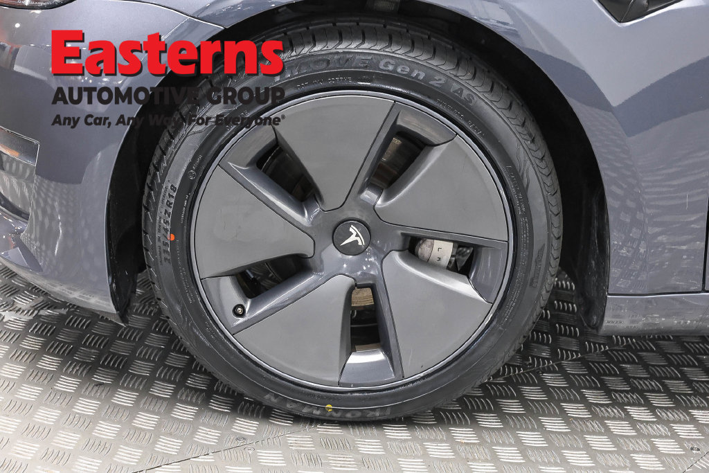 Used 2023 Tesla Model 3 Standard Range RWD image 28