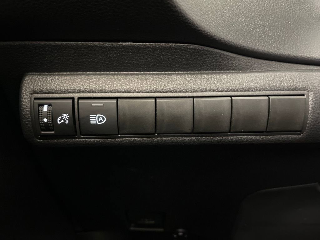 New 2025 Toyota Corolla XSE image 28