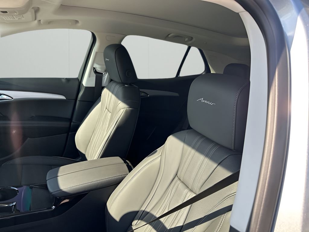 New 2026 Buick Envision Avenir image 25