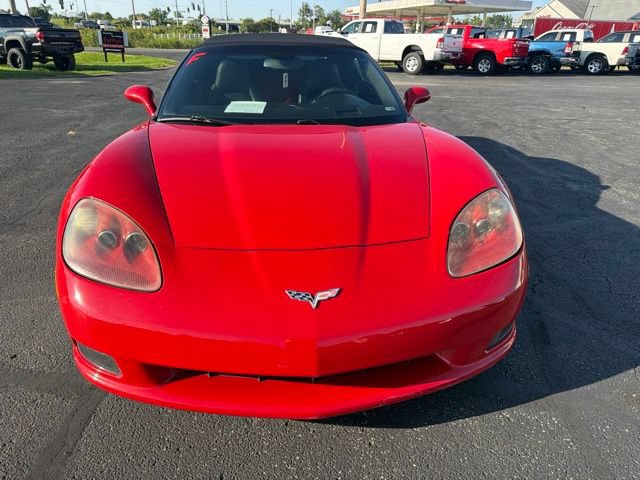 Used 2007 Chevrolet Corvette Convertible w/ Preferred Equipment Group RWD image 2