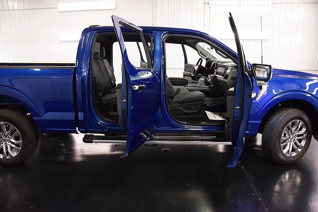 New 2025 Ford F150 XLT w/ Equipment Group 303A High image 31