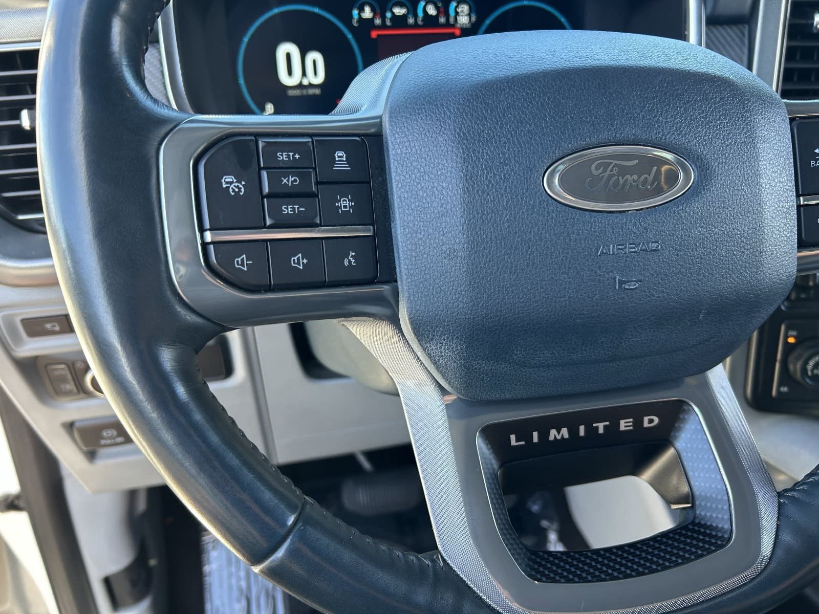 Used 2021 Ford F150 Limited AWD/4WD image 27