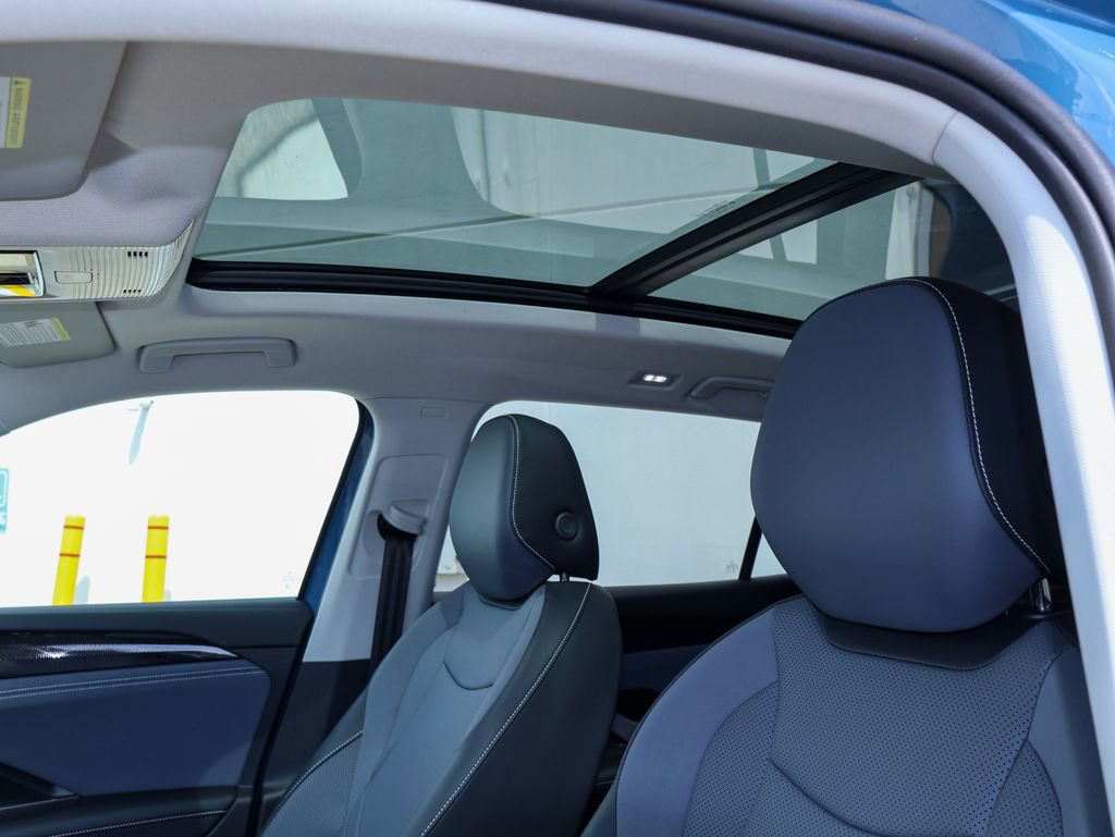 New 2026 Volkswagen Tiguan SE AWD/4WD image 13